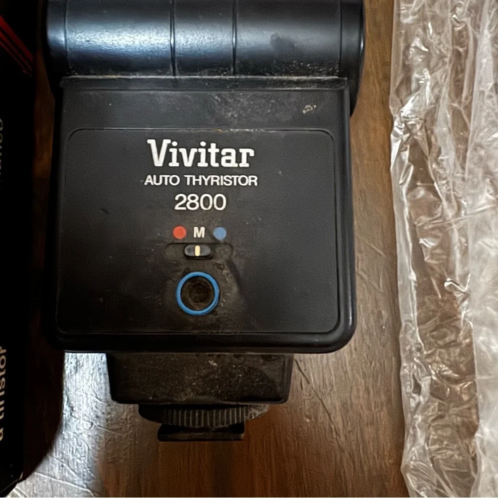 Vtg Vivitar Auto Thyristor 2800 Shoe Mount Flash Working W/ Filters, Box, Manual